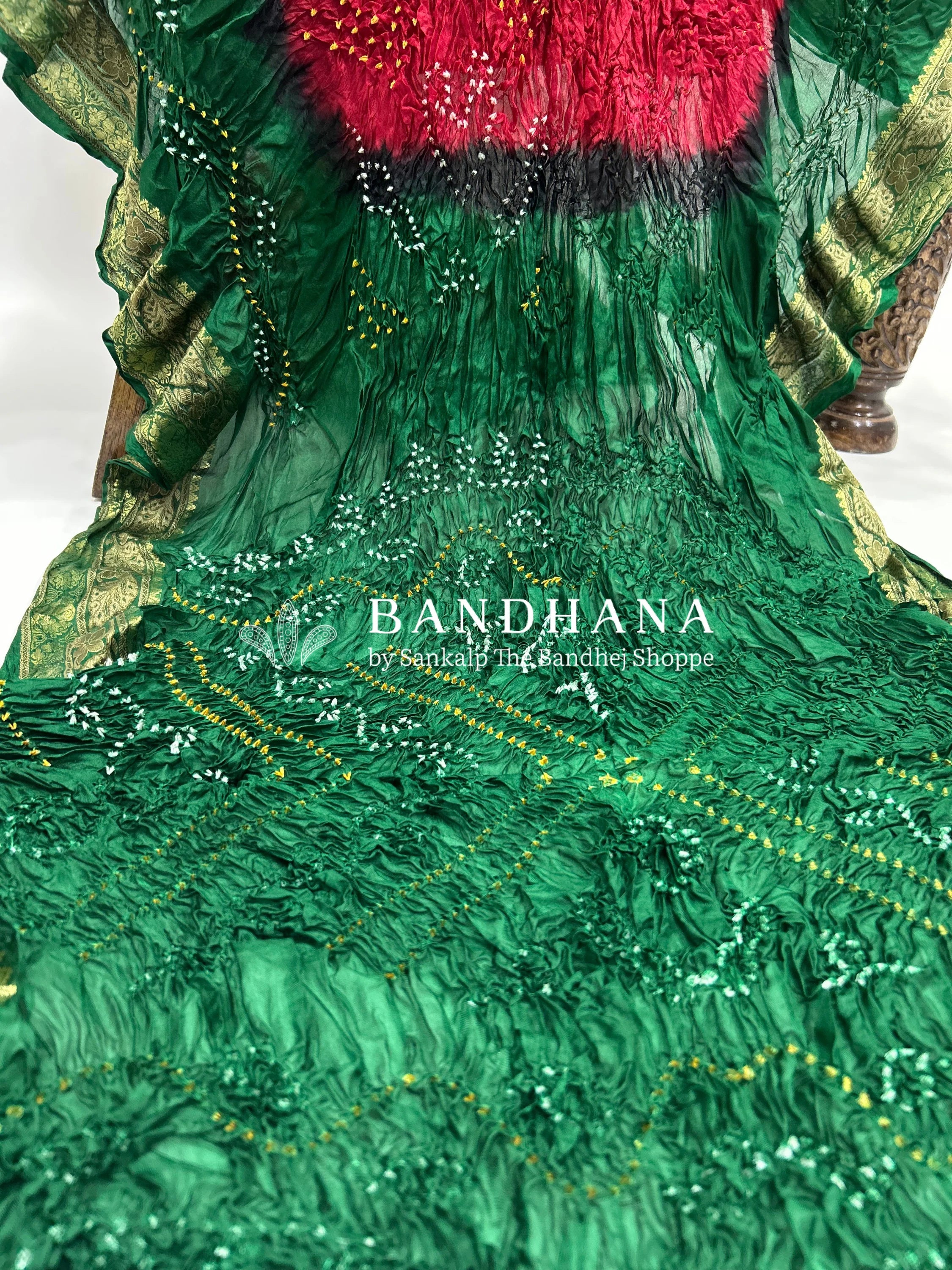 Maroon & Green Soft Silk Resham Palav Bandhani Saree green / Soft Silk Sarees