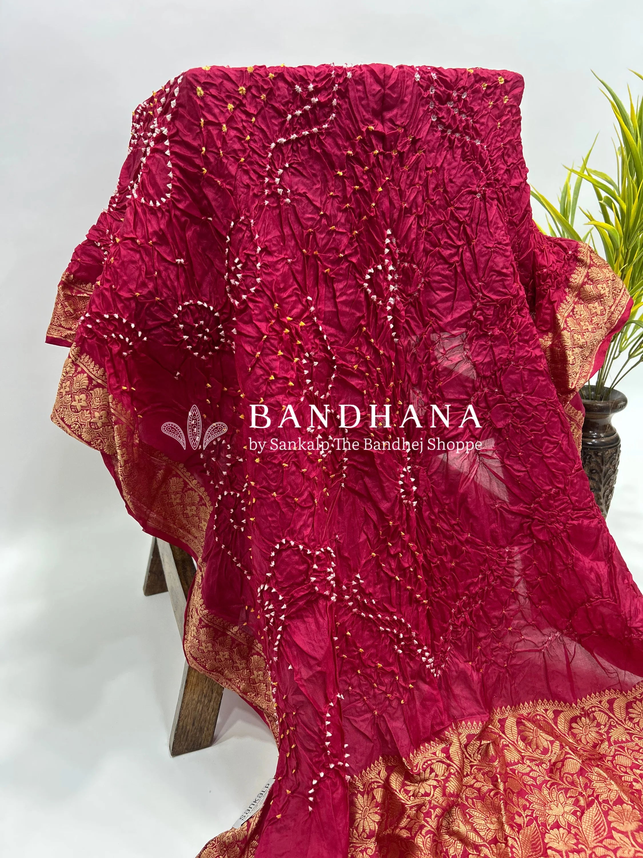 Maroon Soft Silk Resham Palav Bandhani Saree maroon / Soft Silk Sarees