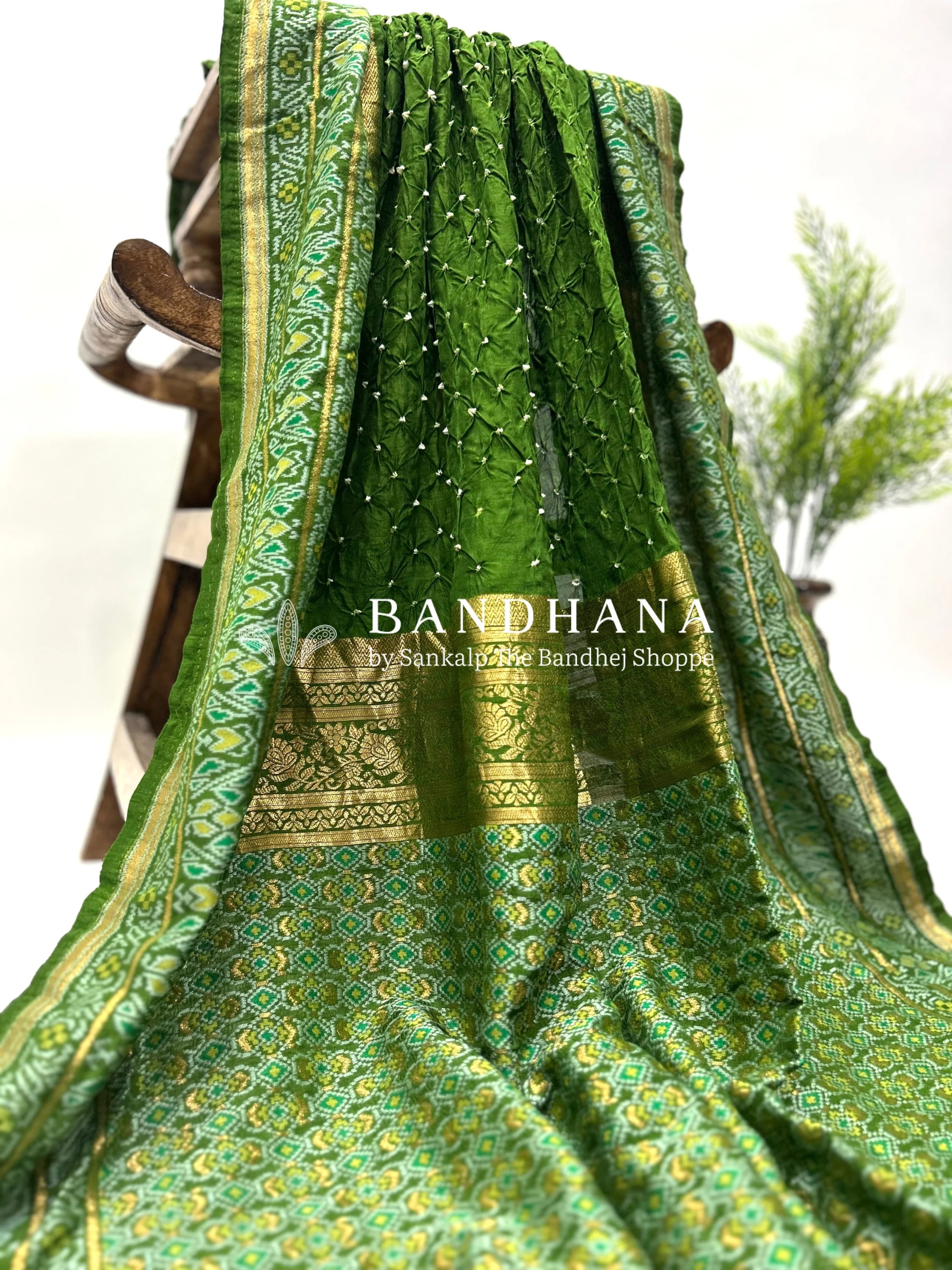 Mehandi Green Color Malai Silk Single Dot Bandhani Saree green / Malai Silk Sarees