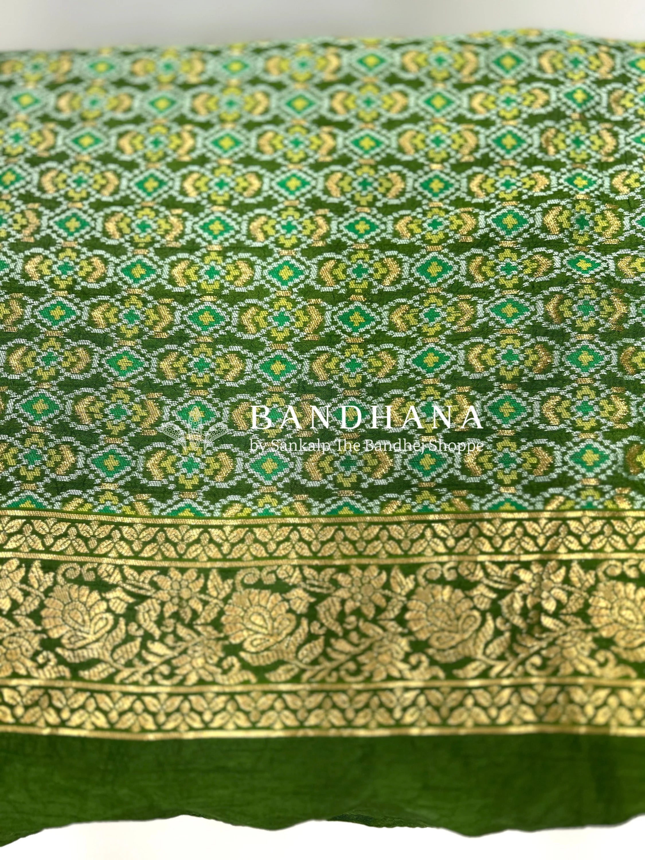 Mehandi Green Color Malai Silk Single Dot Bandhani Saree green / Malai Silk Sarees