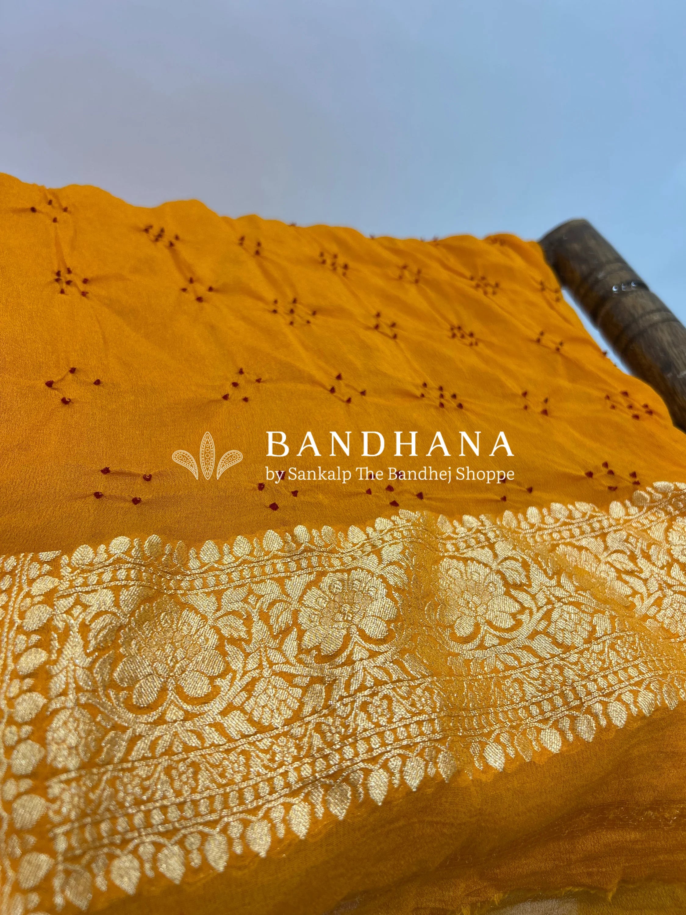 Mustard Maroon Georgette Jaal Bandhani Saree orange / Georgette Sarees