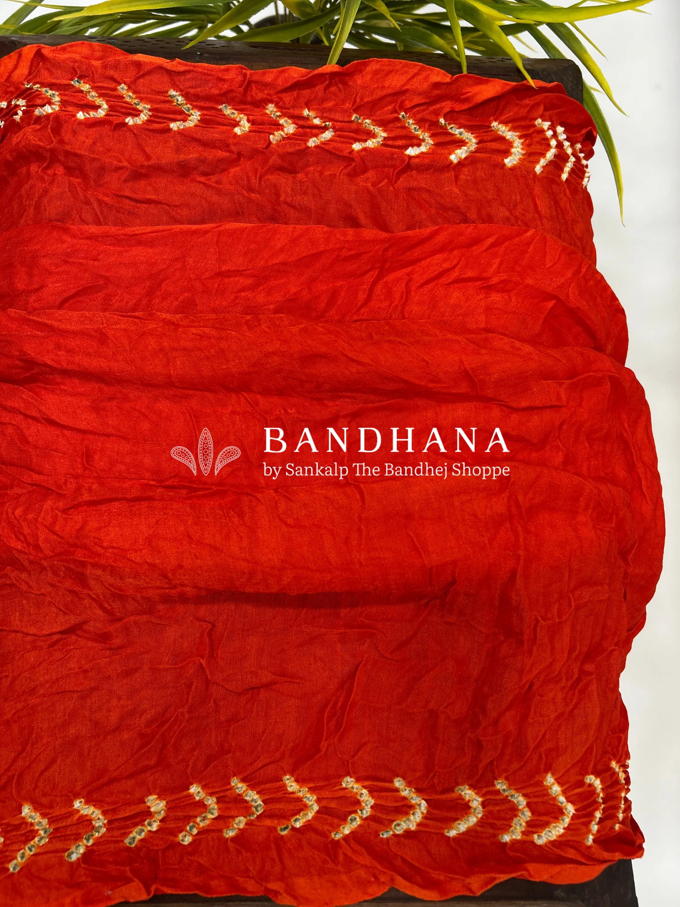 Orange Gajji Silk Single Dot Bandhani Saree orangered / Gajji Silk Sarees