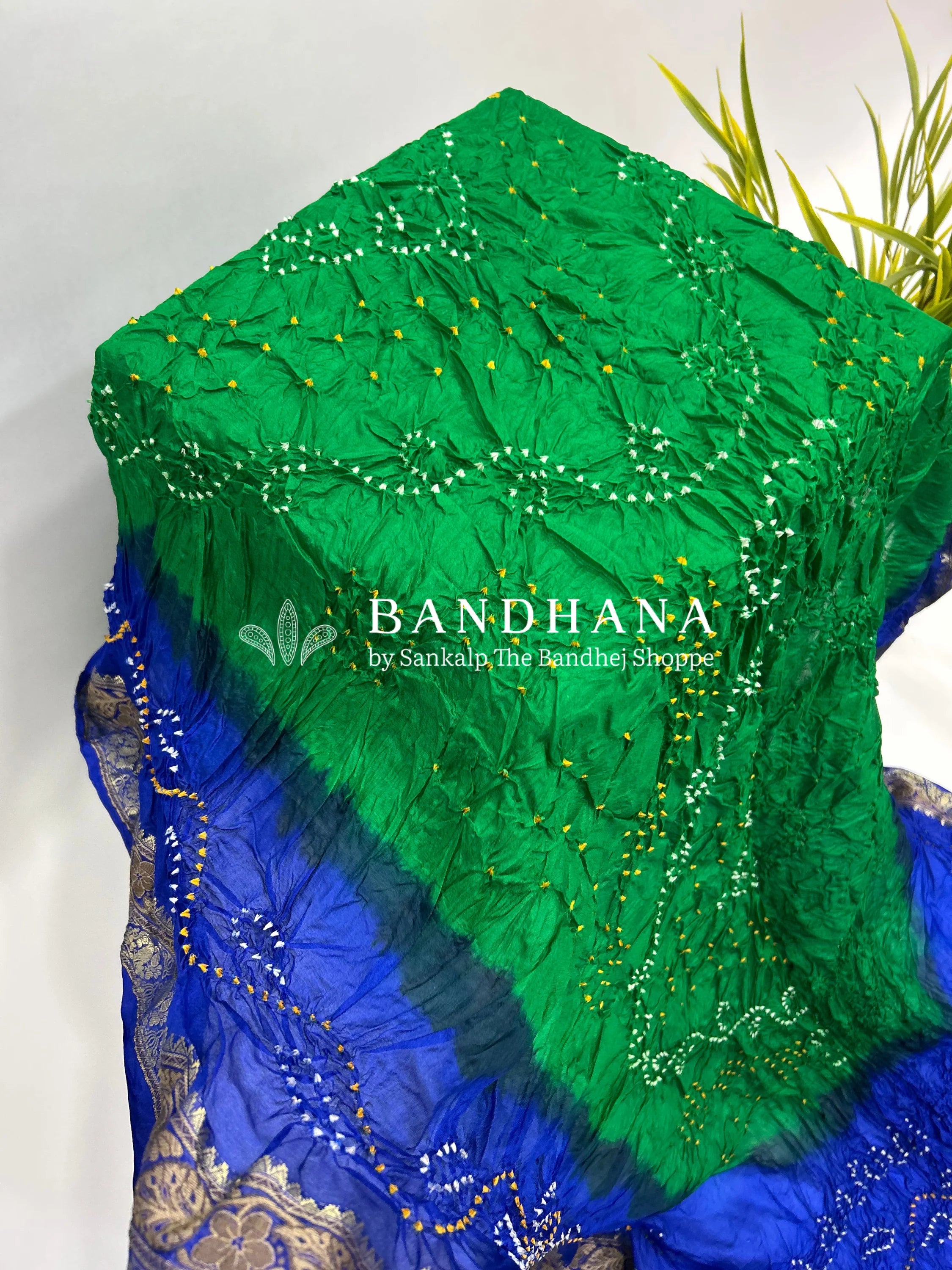 Parrot & Blue Soft Silk Resham Palav Bandhani Saree green / Soft Silk Sarees