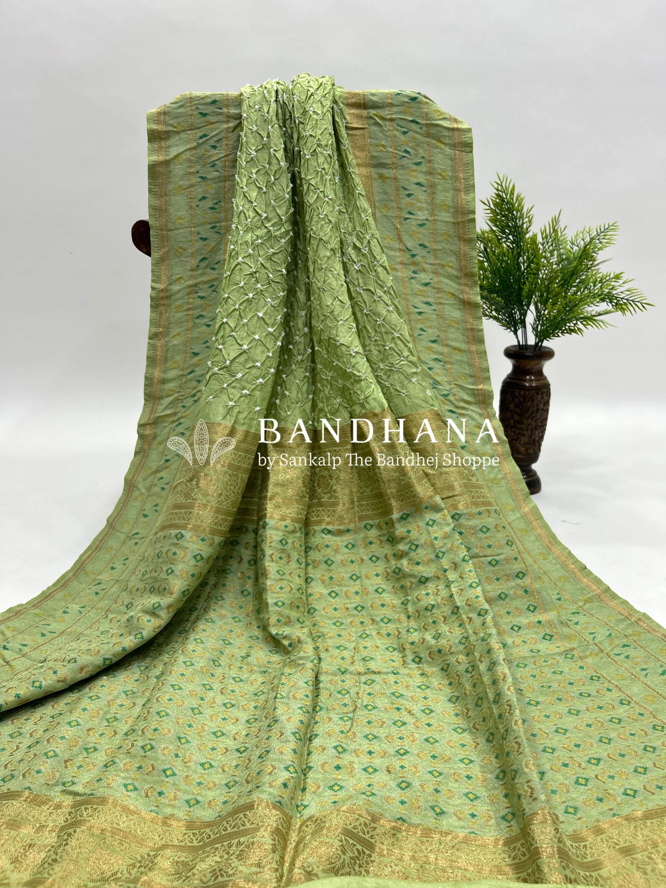 Pista Malai Silk Single Dot Bandhani Saree darkseagreen / Malai Silk Sarees
