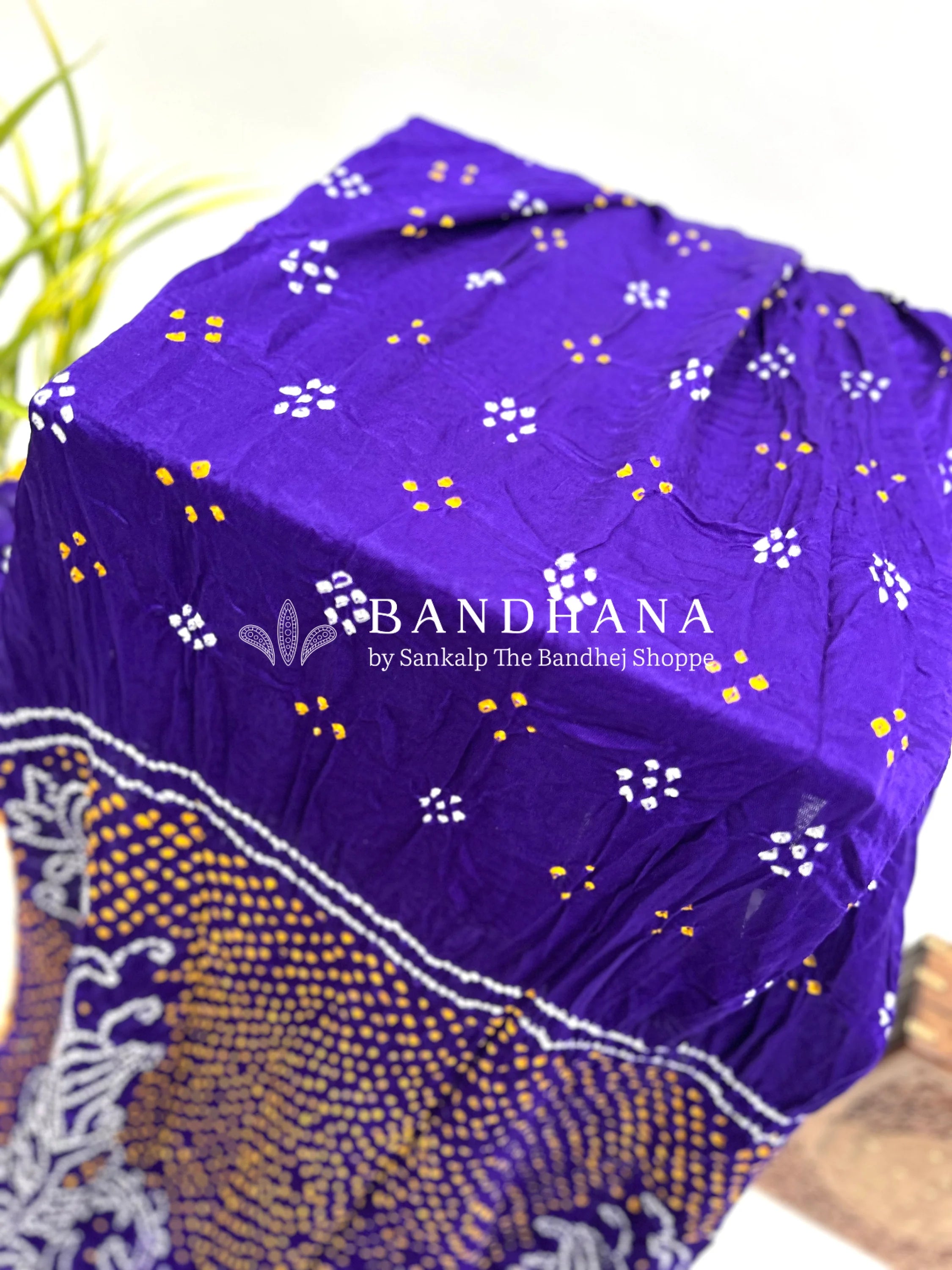Purple Mor Palav Gajji Designer Bandhani Saree purple / Gajji Silk Sarees