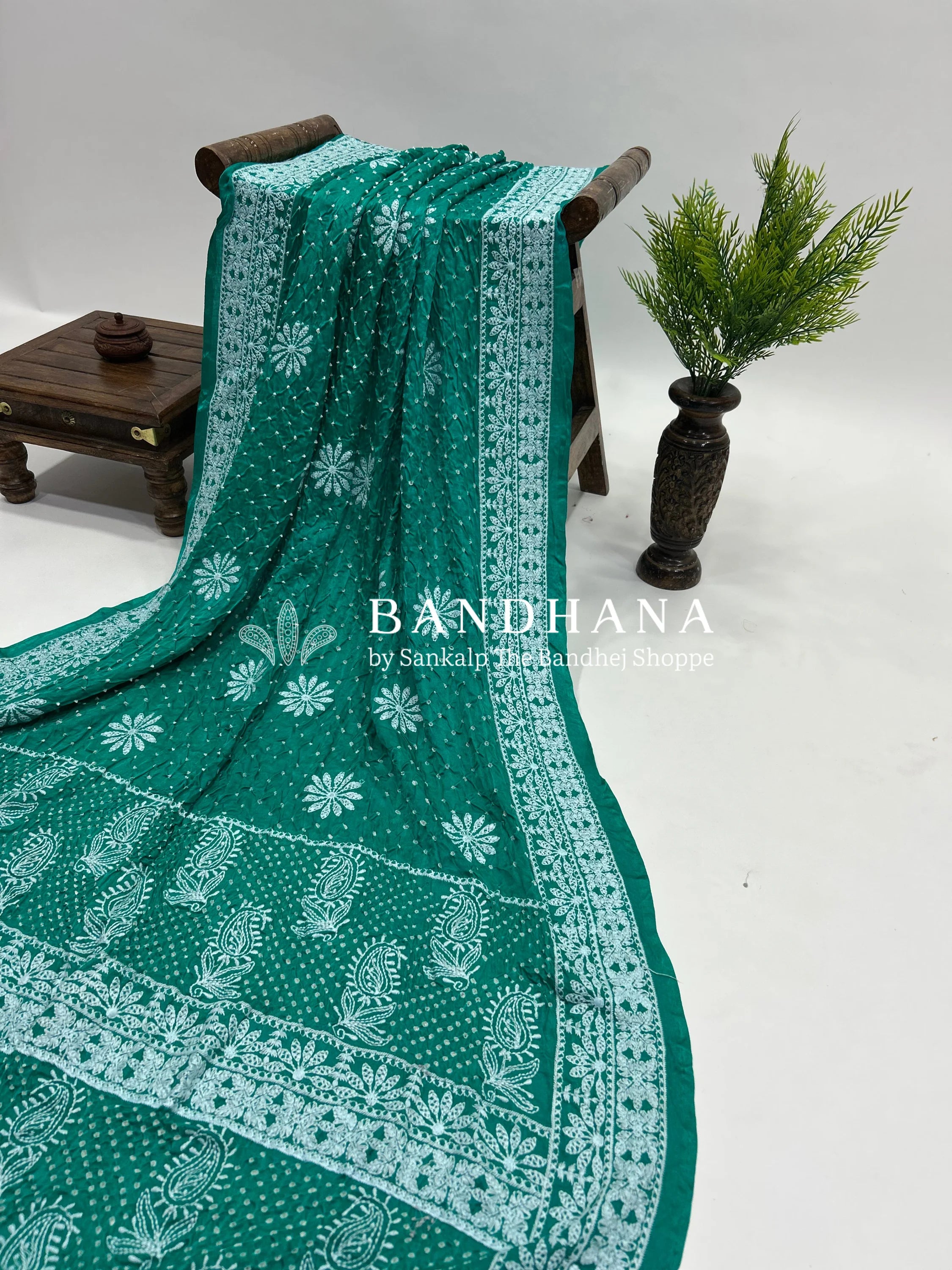 Rama Green Gajji Silk Lucknowi Bandhani Saree teal / Gajji Silk Sarees