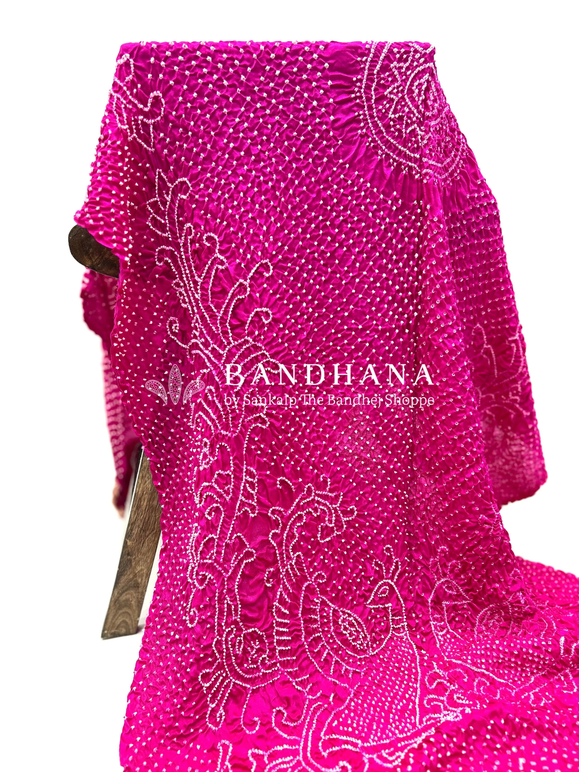 Rani Gaji Silk Mor Pankh Bandhani Dupatta fuchsia / Gajji Silk Dupattas