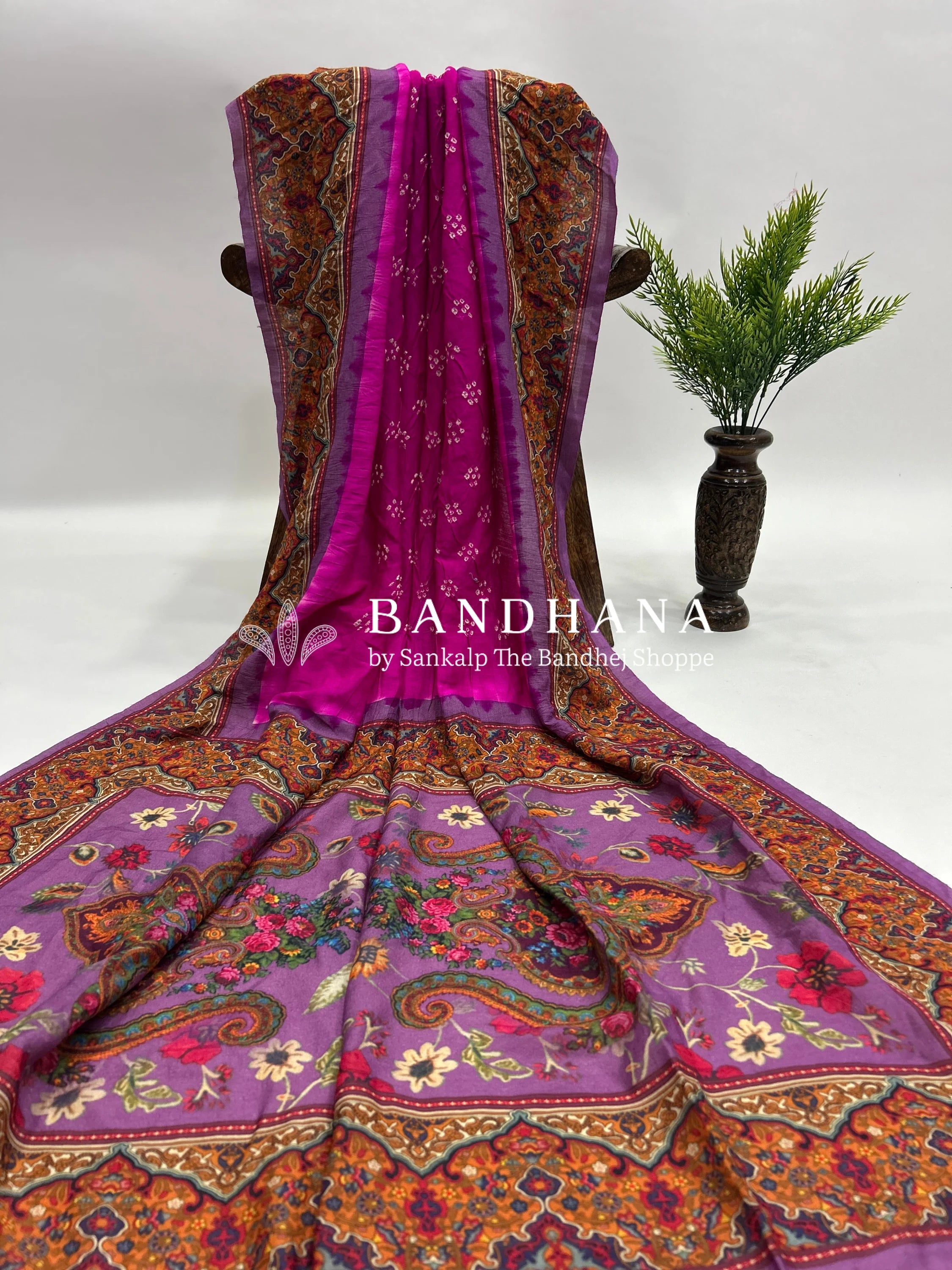 Rani-Lavender Muga Silk Digital Kashmiri Print Bandhani Saree magenta / Malai Silk Sarees