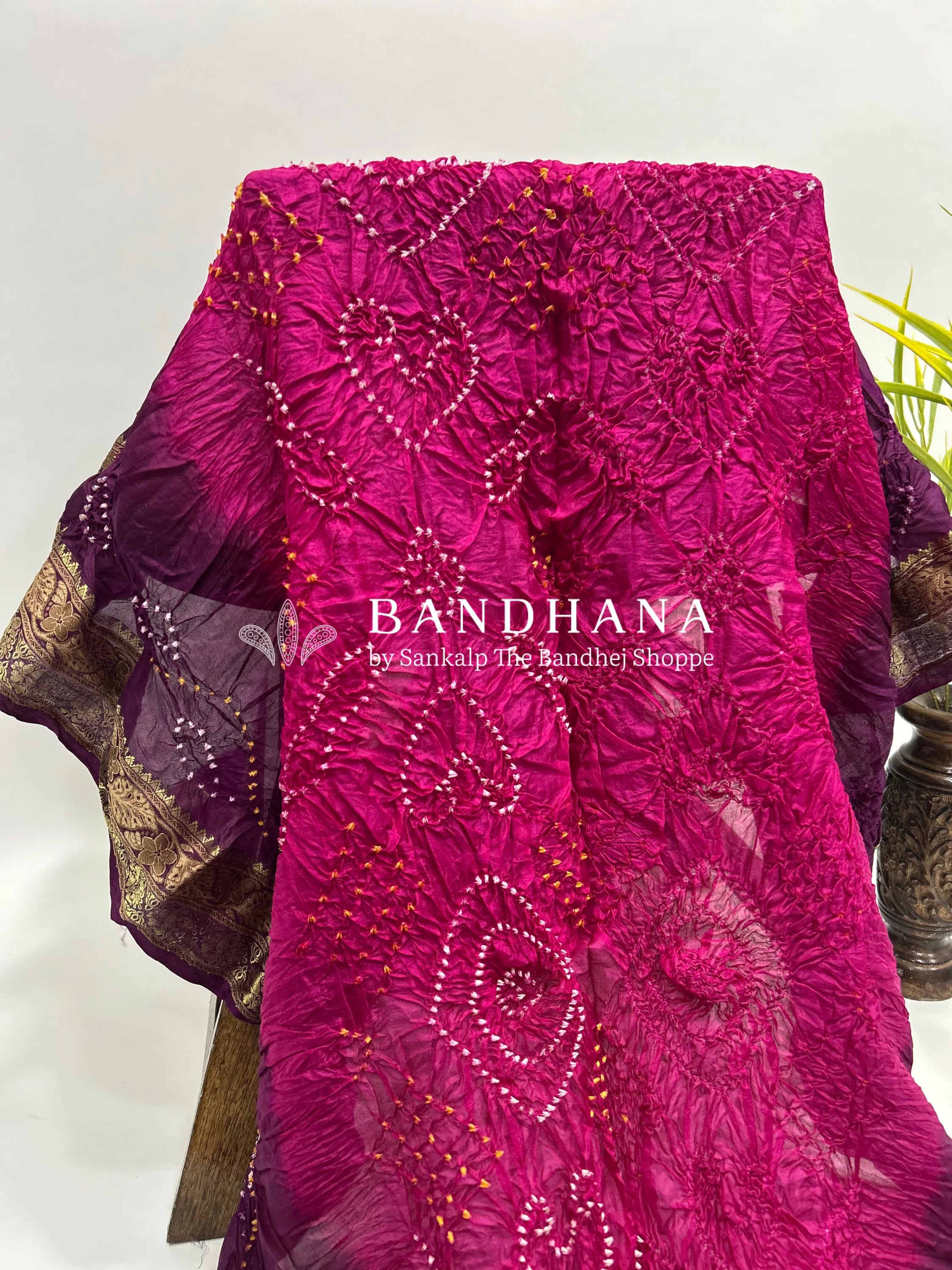 Rani & Magenta Soft Silk Resham Palav Bandhani Saree magenta / Soft Silk Sarees