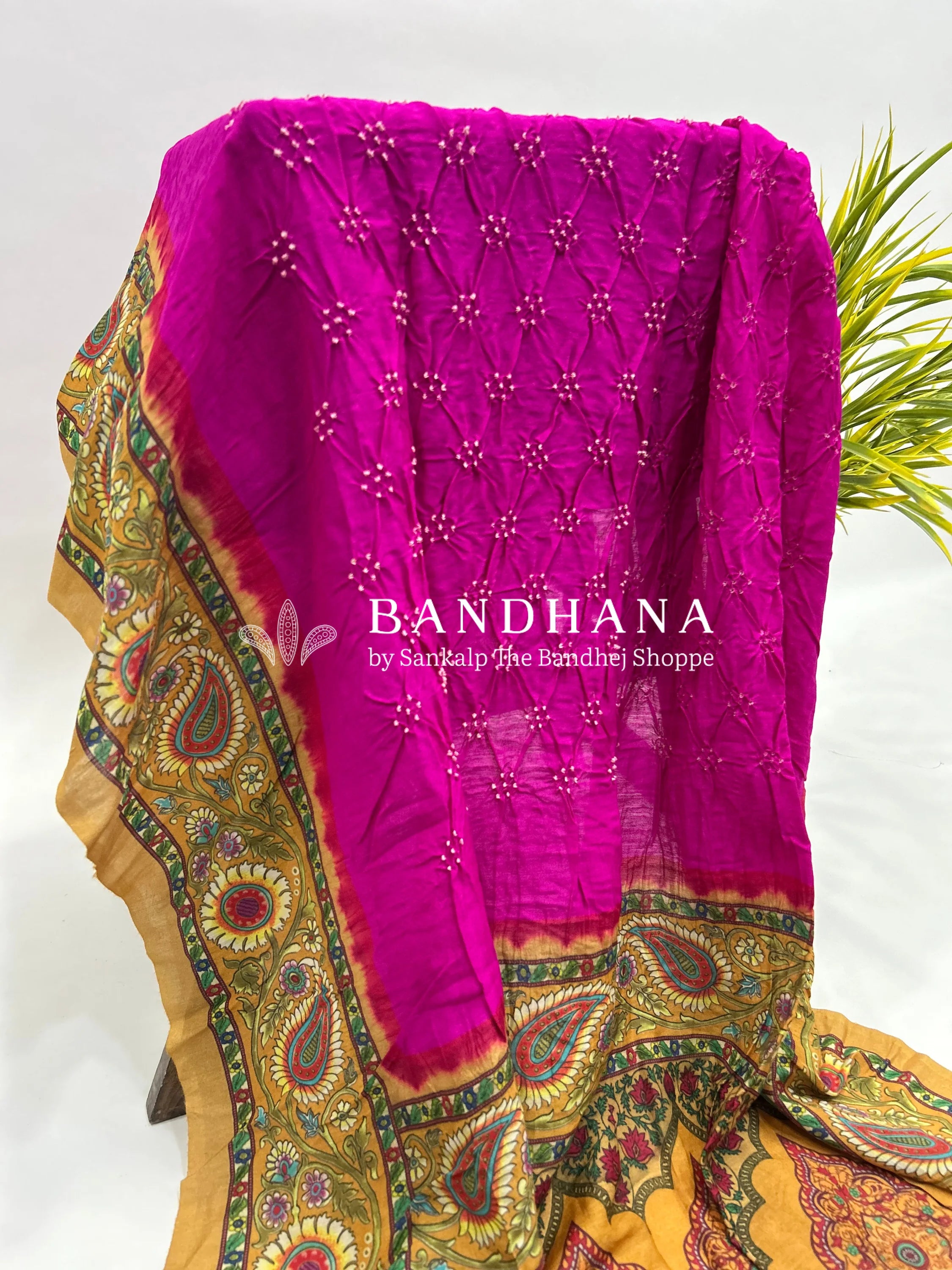 Rani-Mustard Muga Silk Digital Kashmiri Print Bandhani Saree magenta / Muga Silk Sarees