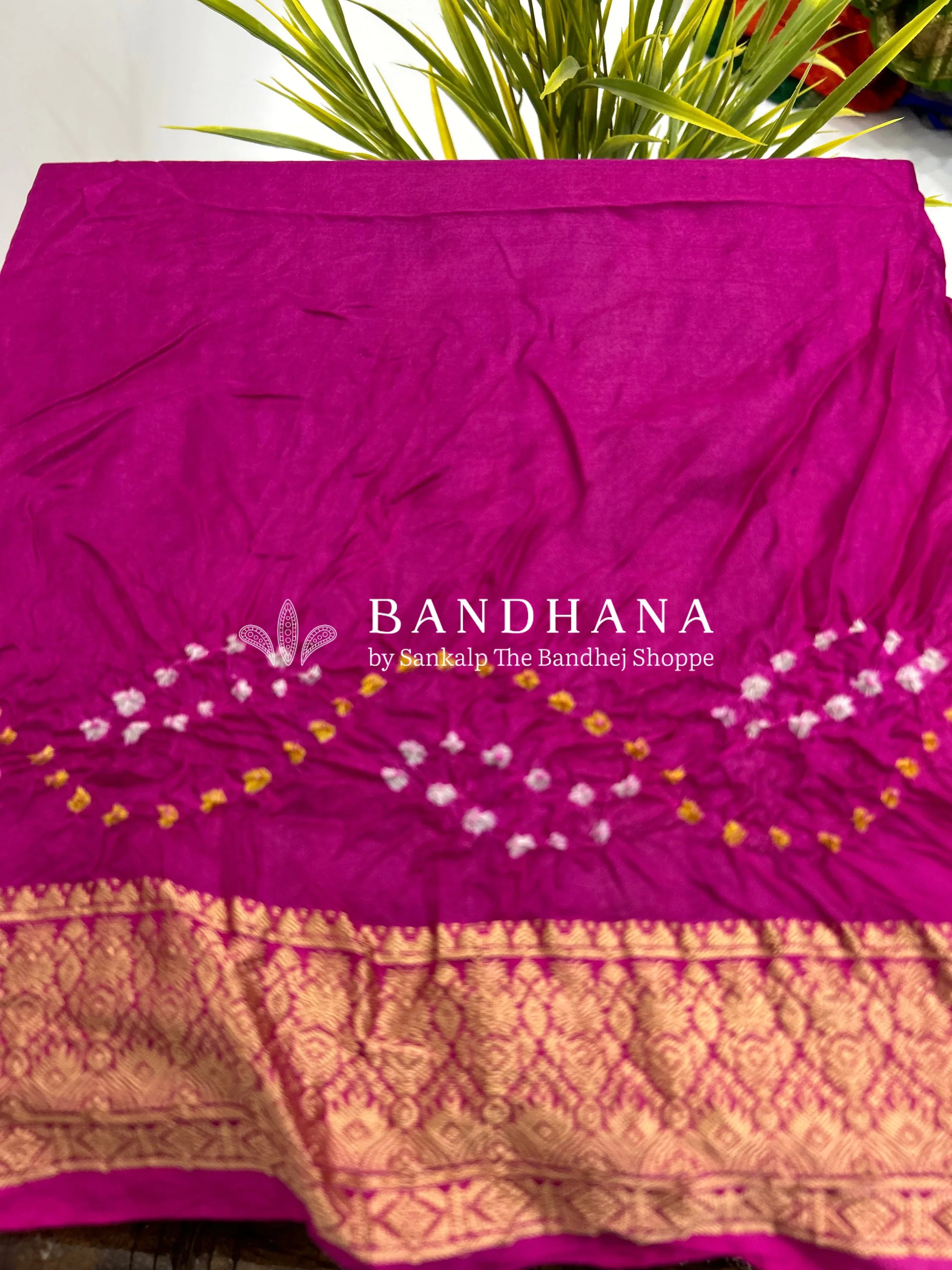 Rani Soft Silk Resham Palav Bandhani Saree magenta / Soft Silk Sarees
