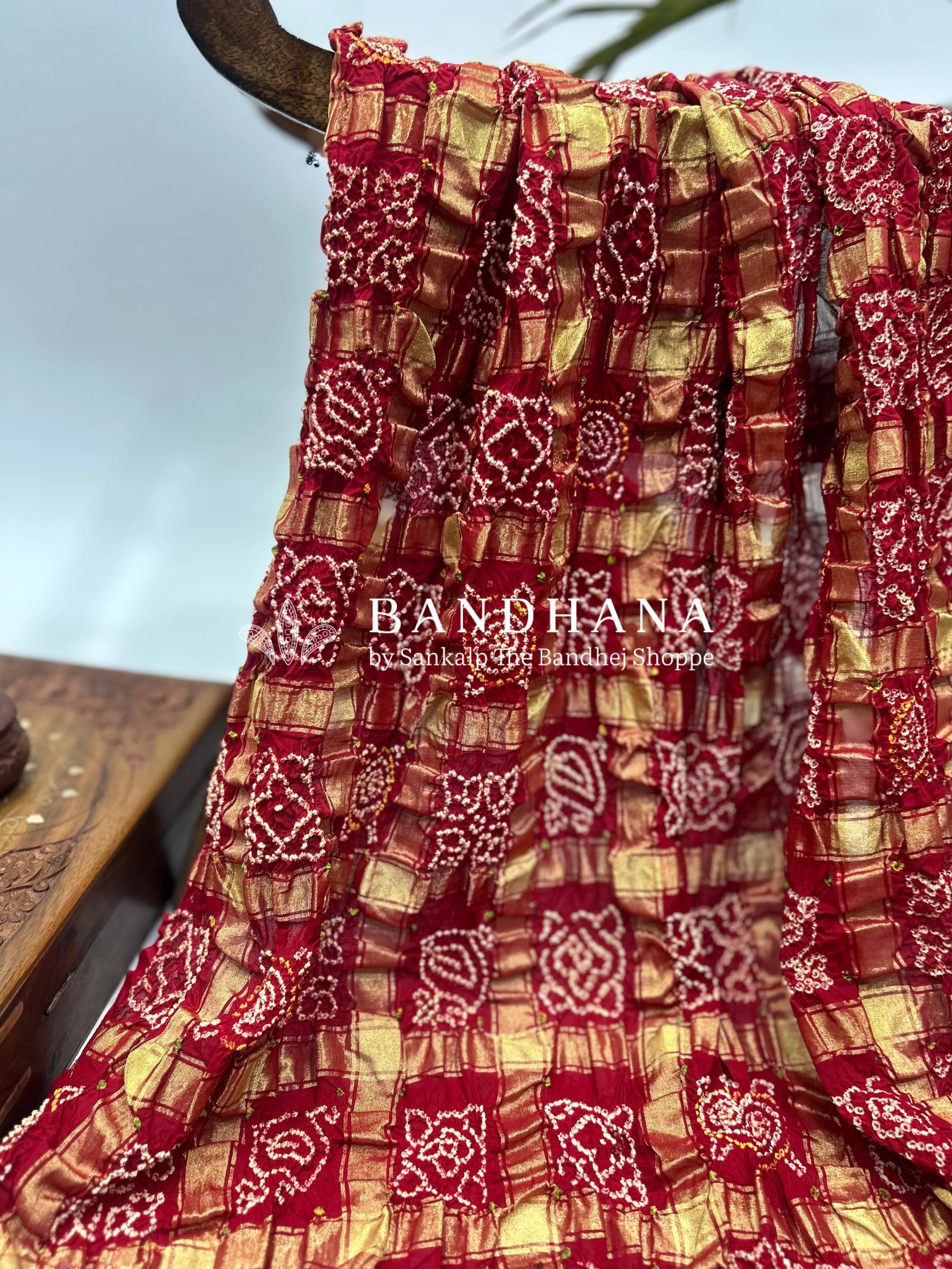 Red Cotton Tradtional Garchola Saree Sarees