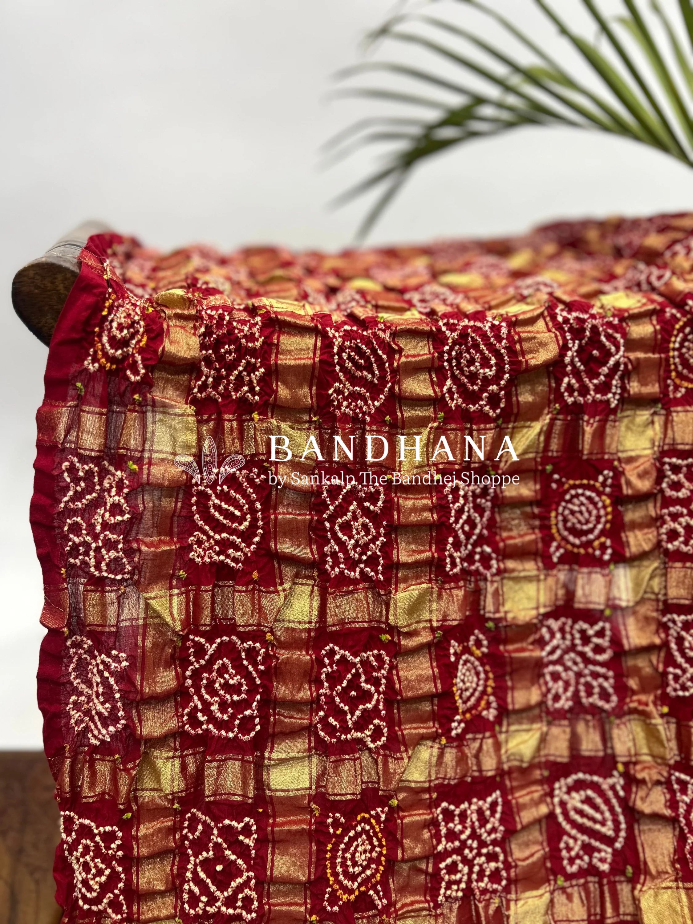 Red Cotton Tradtional Garchola Saree Sarees