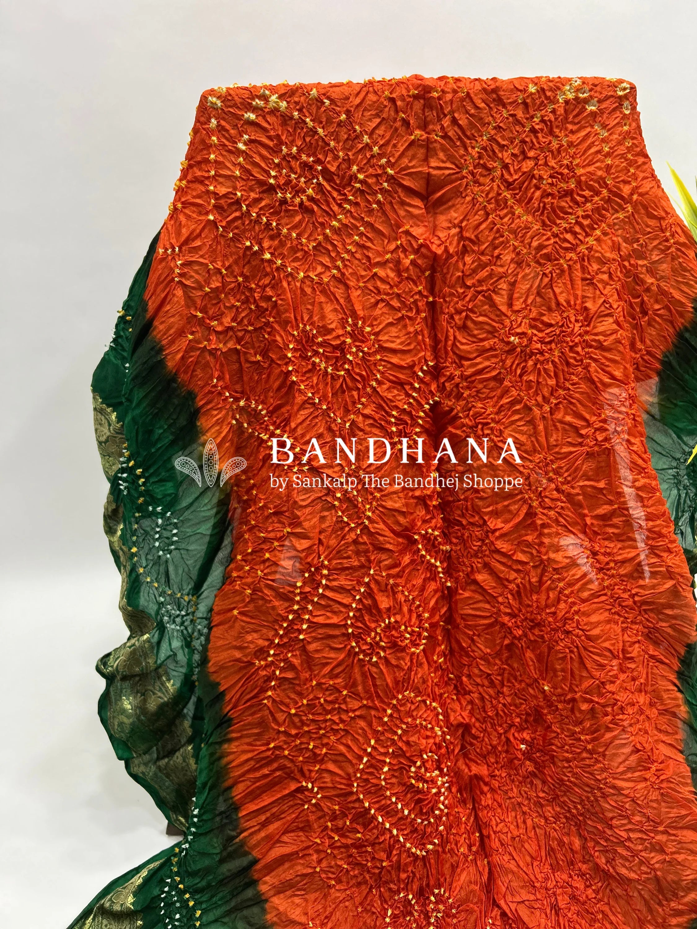 Rust & Green Soft Silk Resham Palav Bandhani Saree orangered / Soft Silk Sarees