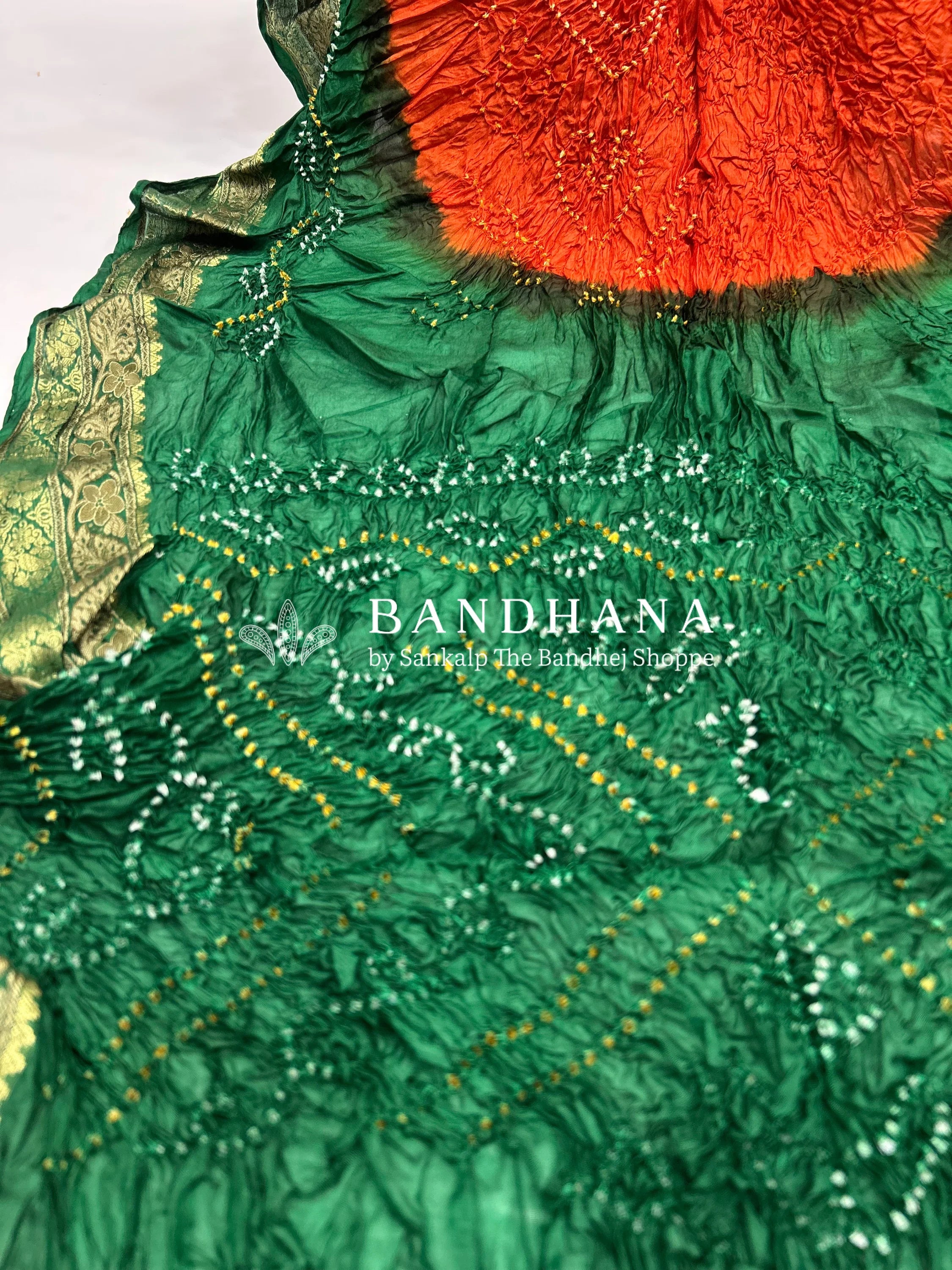 Rust & Green Soft Silk Resham Palav Bandhani Saree orangered / Soft Silk Sarees