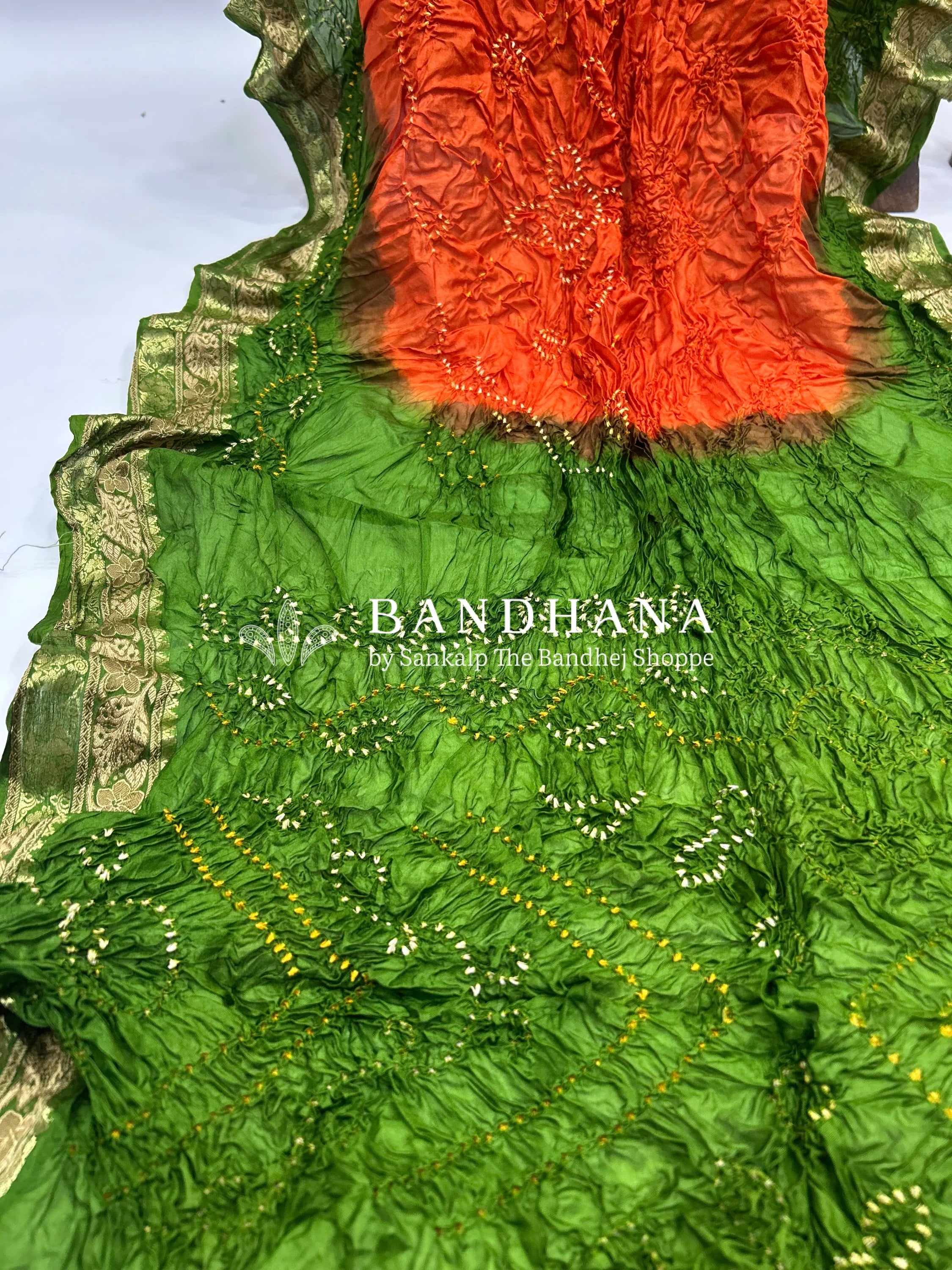 Rust & Mehandi Soft Silk Resham Palav Bandhani Saree orangered / Soft Silk Sarees