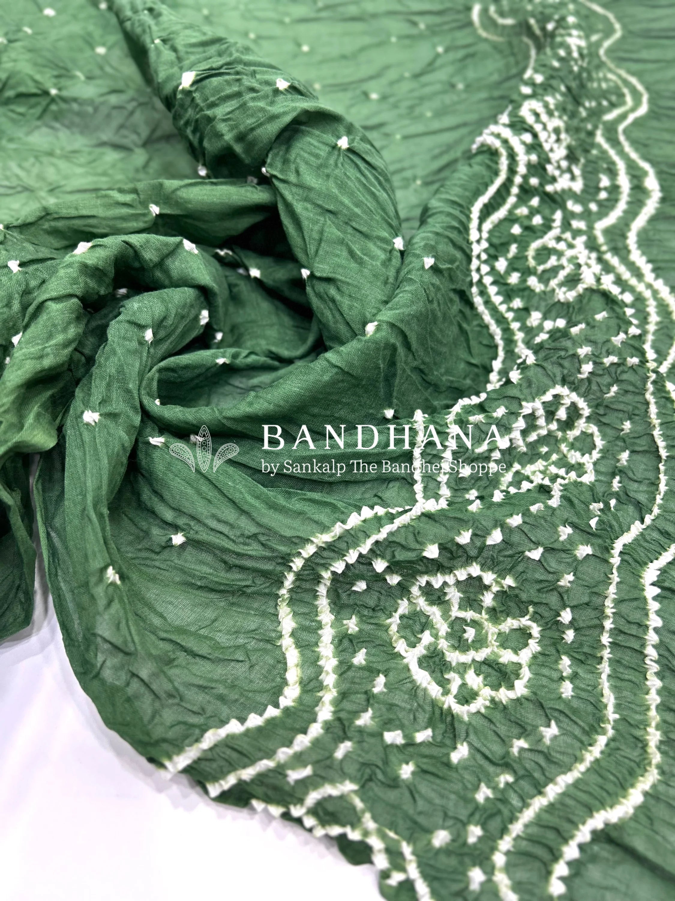 White-Mehendi Green Cotton Pennal Bandhani Dress Material olivedrab / Cotton Dresses